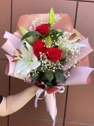 Ароматный Букет лилии и розы 