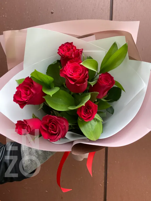 Букет 💐 Розы и Рускус 