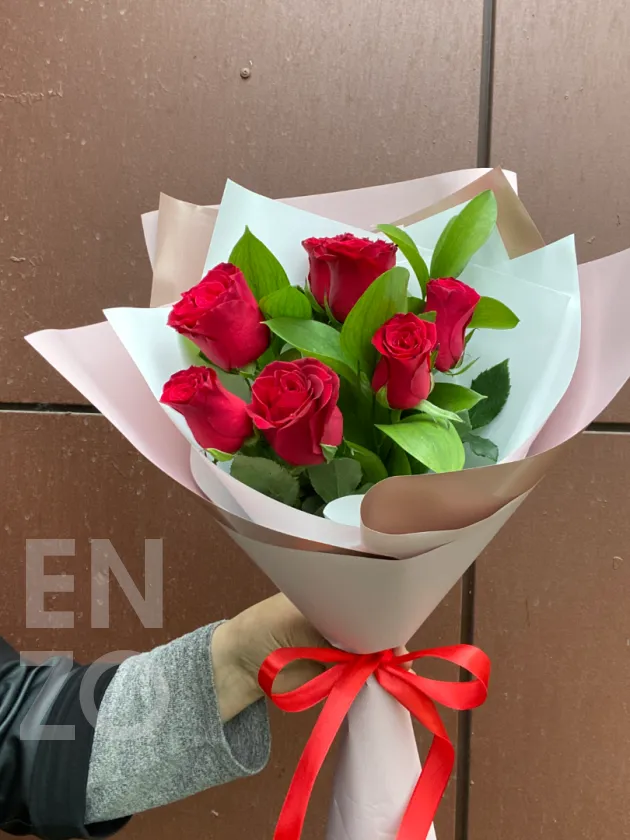 Букет 💐 Розы и Рускус 